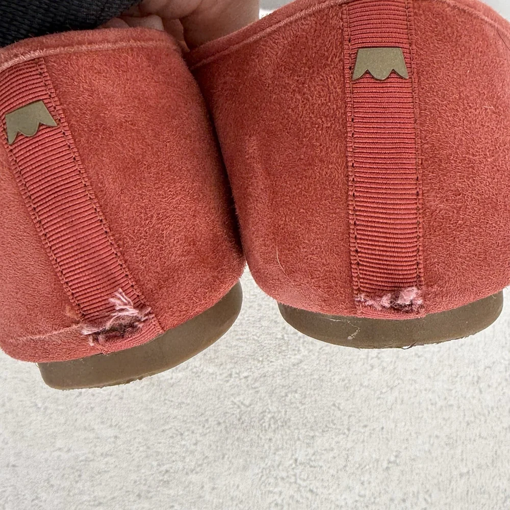 Birdies Vesper Red Suede Flat Women’s Size 7 FLAW